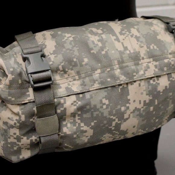 2 US Army MOLLE II waist packs, NEW, made in USA - Picture 3 of 3